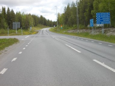 Landstraße in Lappland